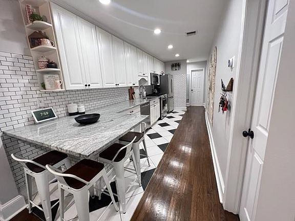 5th image of 128 69th St Floor 1