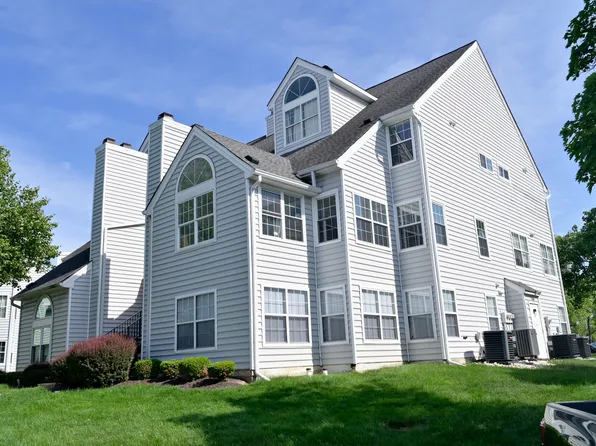 14052 Vista Dr, Laurel, MD 20707