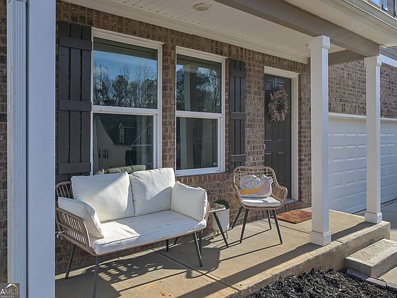 5th image of 294 Muskogee Dr