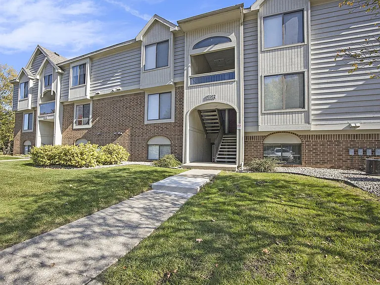 Byron Lakes Apartments — Photo 80