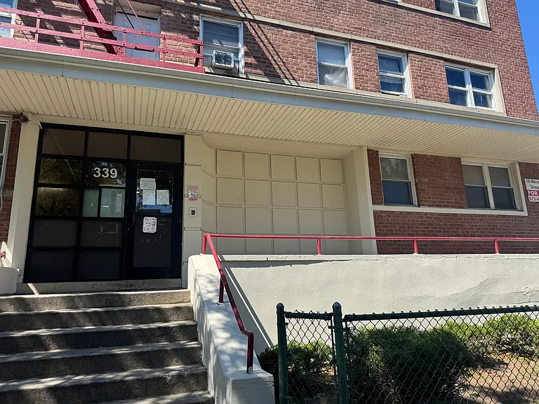 339 West Broadway — Photo 3