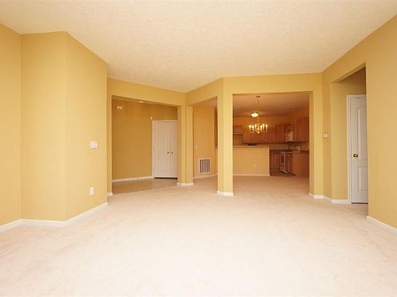 5th image of 9306 Greenery Ct