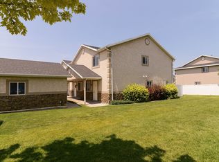 222 E 2350 N, North Ogden, UT 84414