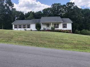 639 Post Oak Rd, Camden, TN 38320