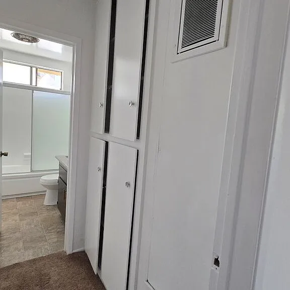 2219 S Crenshaw Blvd #5 — Photo 14