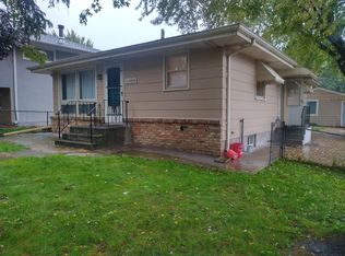 1560 Pacific St, Saint Paul, MN 55106