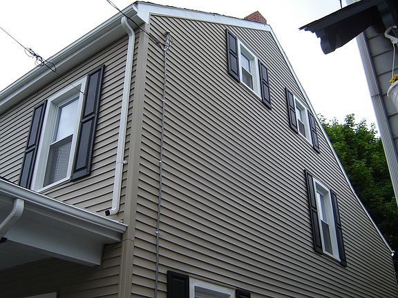 outside of 2nd and 3rd floors