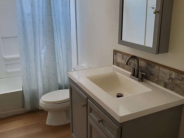 27751 Pine Hills Ave — Photo 3