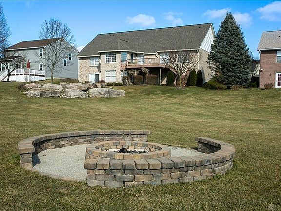 4th image of 1629 Yellow Rose Ct