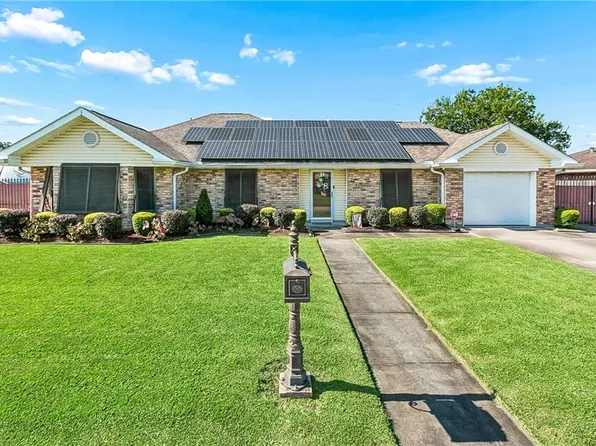 2541 Kismet St, Marrero, LA 70072
