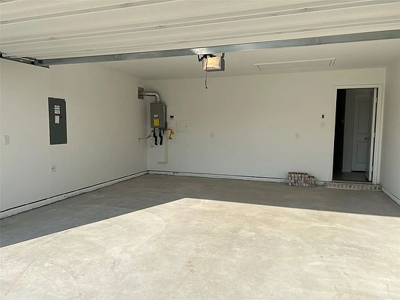 5th image of 7954 Gus Wilson Dr