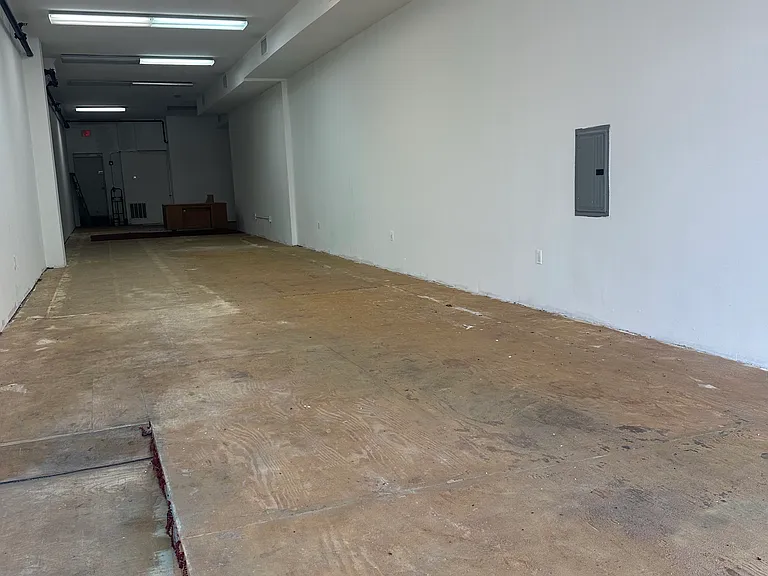 445 Central Ave — Photo 5