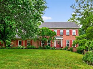 8093 Eagleridge Dr, West Chester, OH 45069