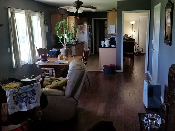 Dining & Fam Rm