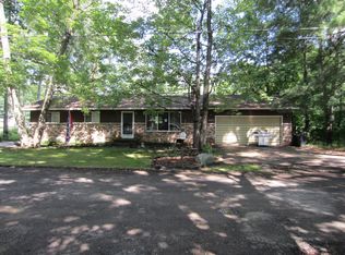 208 Oakwood Ave, Prudenville, MI 48651