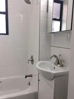 Rented by Citi Habitats | media 22