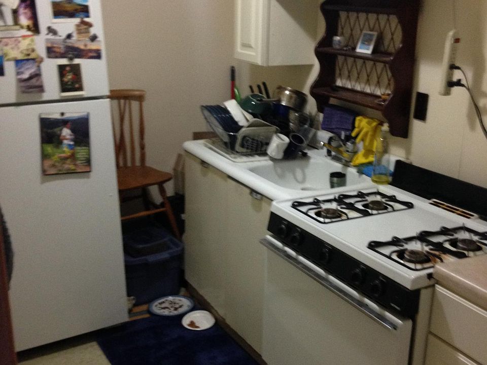 1st image of 15 N Bassett St APT 1