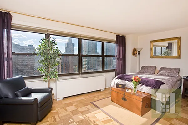 Sold by Halstead Real Estate | media 24