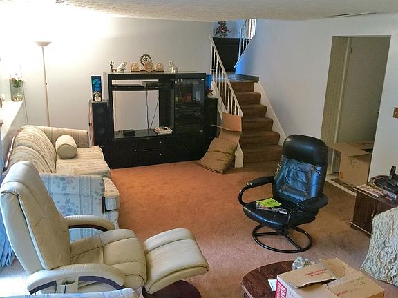 Family room - 1st level