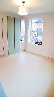 Rented by Uptown Flats LLC | media 45