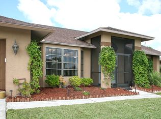 701 SE 2nd St, Cape Coral, FL 33990