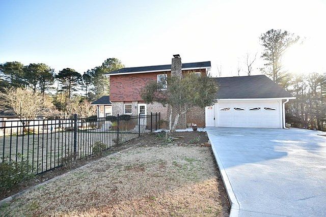 1st image of 2653 Arldowne Dr