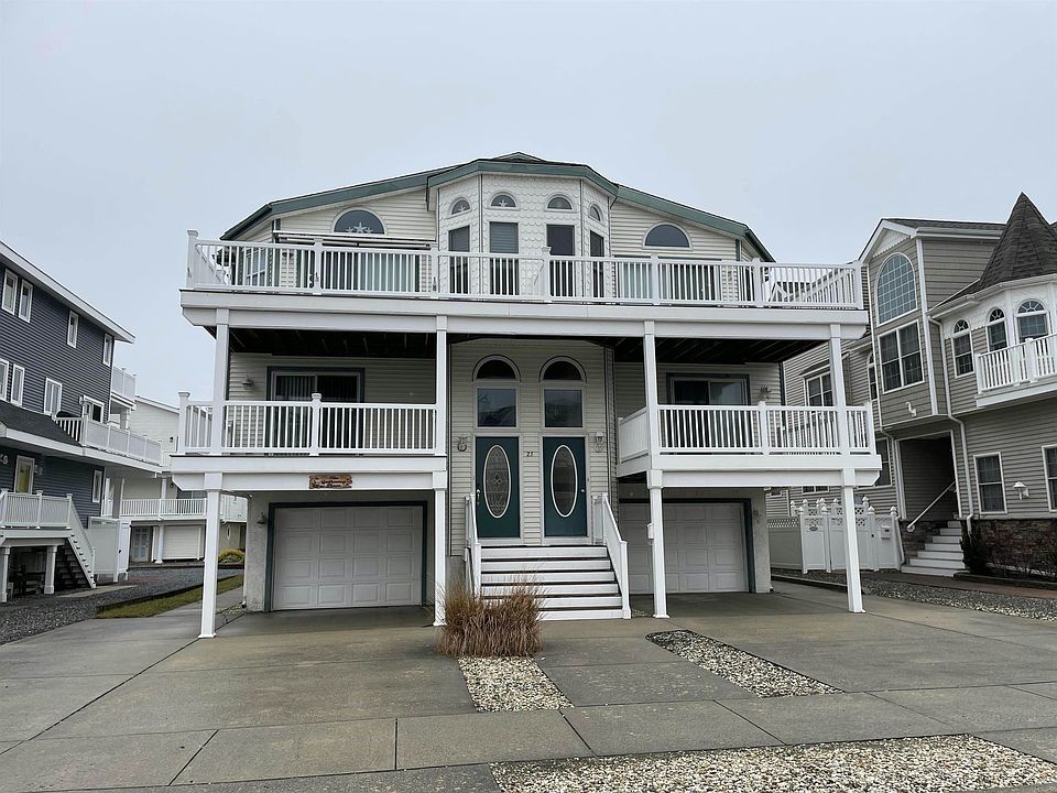 1st image of 25 69th St E #Sea