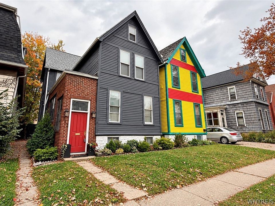 1st image of 142 N Pearl St