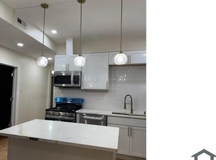 956 N Drake Ave #1, Chicago, IL 60651