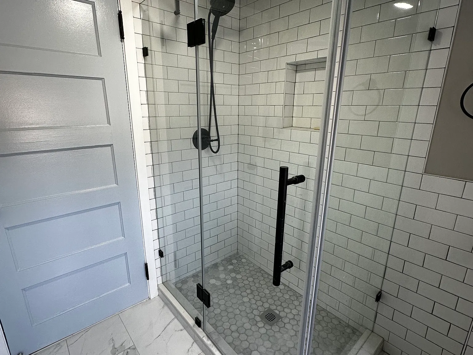 1 bed, 250 sqft, $1,700 — Photo 4