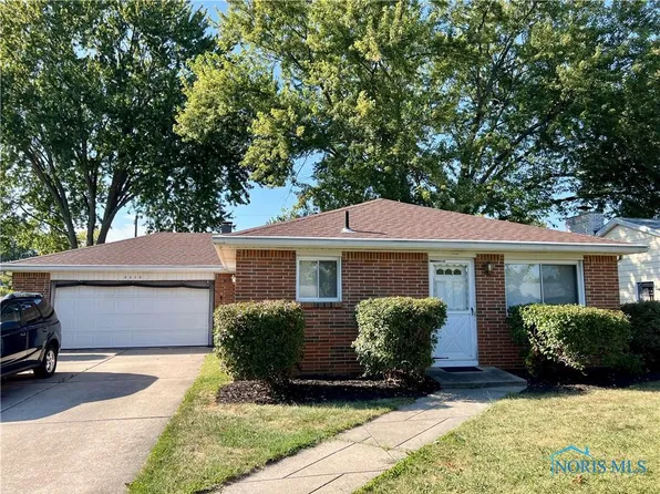 3626 Greenlawn Ct, Toledo, OH 43614