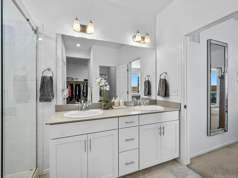 9393 Pitkin St — Photo 21