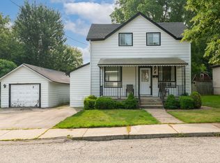 16 Arthur St, Woodstock, ON N4S 7H1