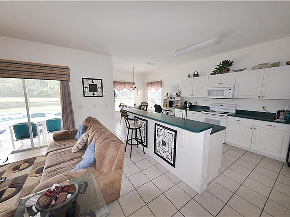 4th image of 4616 Cumbrian Lakes Dr