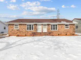 1212 E Sylvan Ave, Appleton, WI 54915