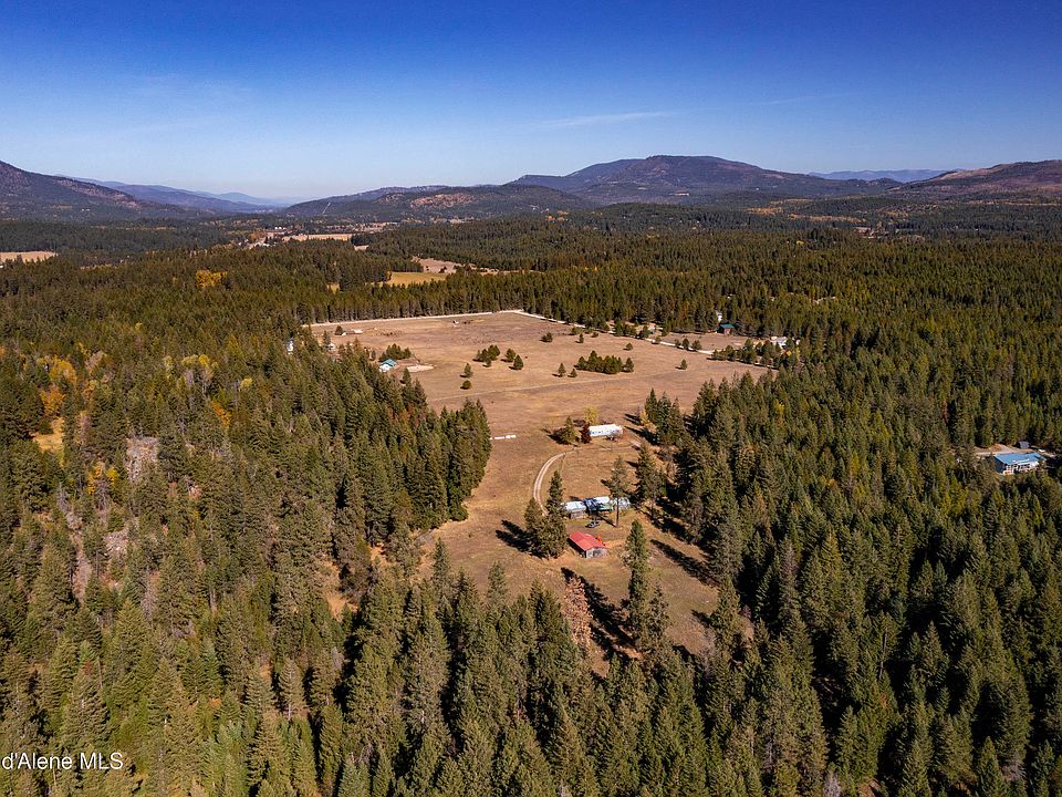 1st image of 3 Misty Meadow Ln