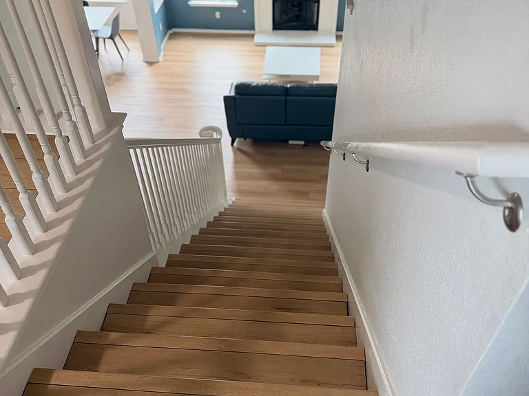706 Hilltop Dr — Photo 22