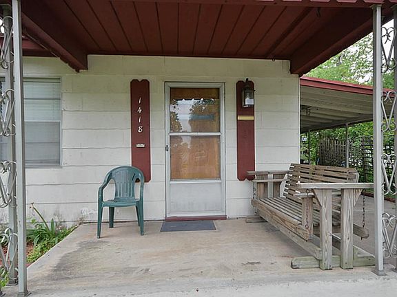2nd image of 1418 17th St