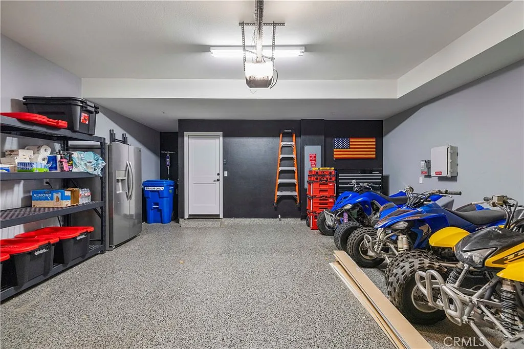 Building Photo - 212 Red Brick Dr #3