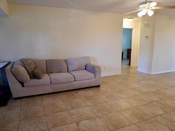 3rd image of 603 SW Todd Avenue