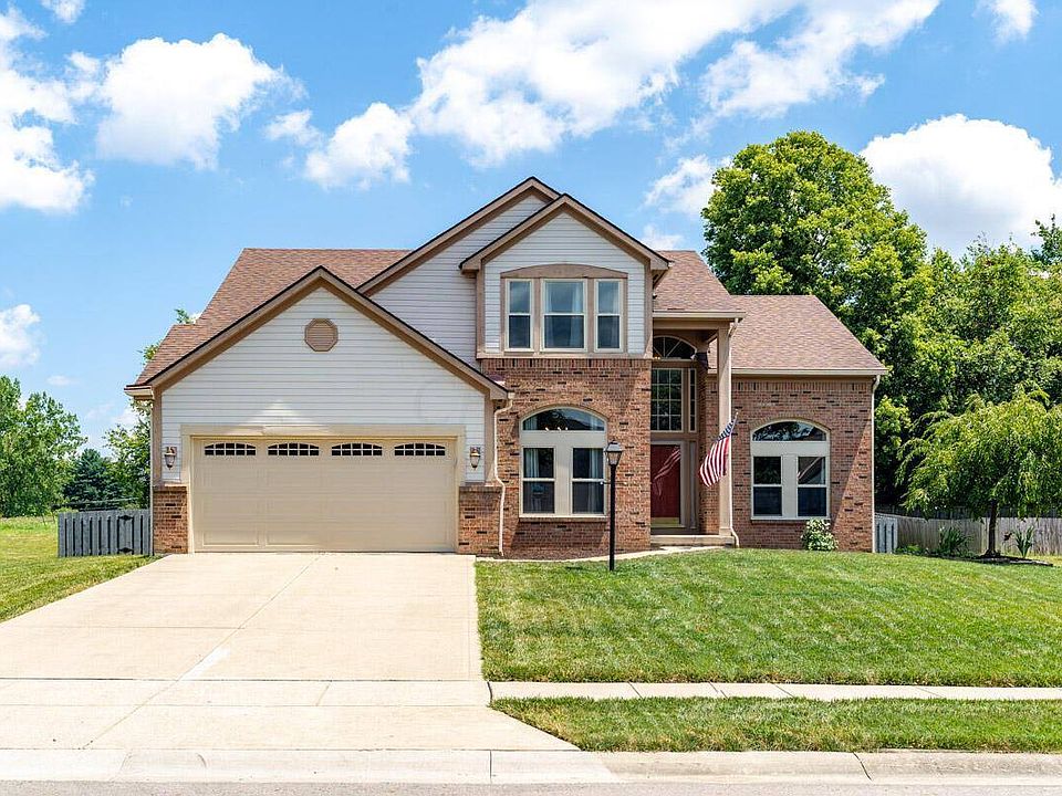 1st image of 720 Montmorency Dr E