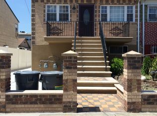 415 Beach 47th St, Far Rockaway, NY 11691