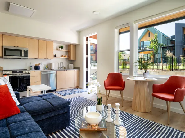 Midtown Lofts~Building 3~1244 Quincy St., 1244 Quincy St #Cc040a056, Ashland, OR 97520