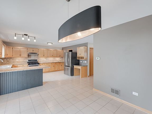 5th image of 1432 Northfield Meadows Blvd