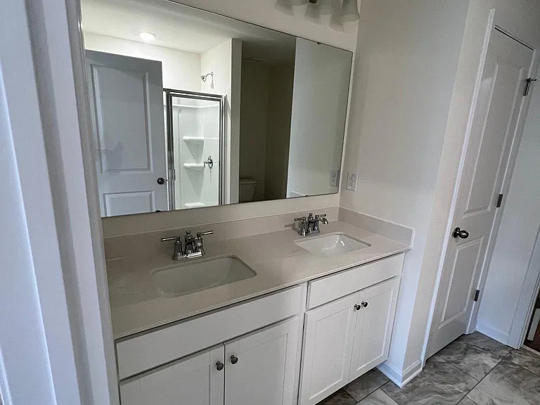 Owners Bathroom
