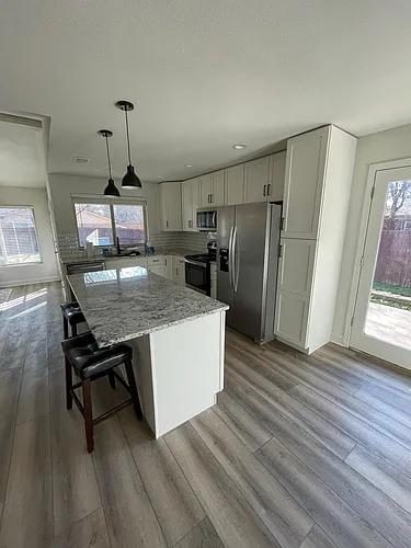 401 Village Dr Photo 1