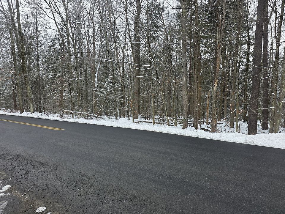 2nd image of 1154 Colebrook River Rd