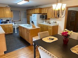 5th image of 32 Nolen Dr