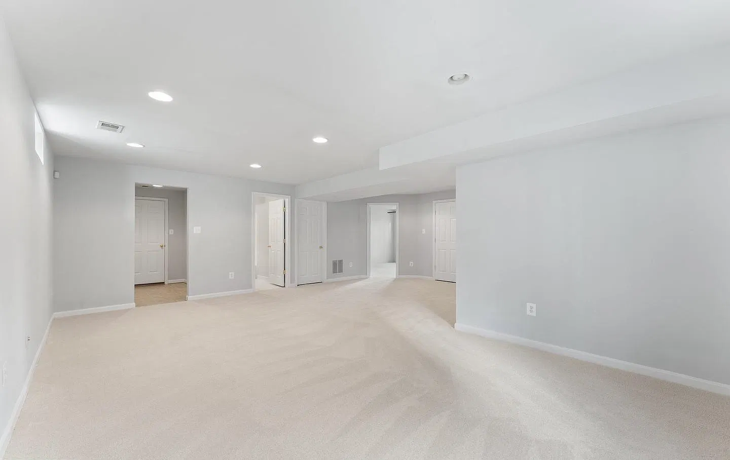 2 bed, $1,950 — Photo 3
