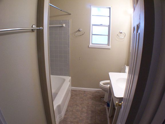 5th image of 6772 London Bridge Ln